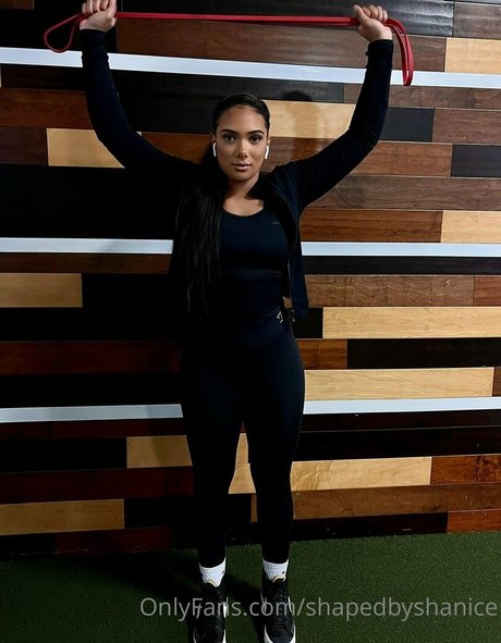 shapedbyshanice onlyfans porn leaks