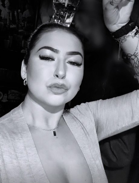 hungry4moore onlyfans content type