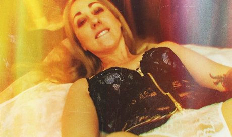 Anunna Healing onlyfans tits