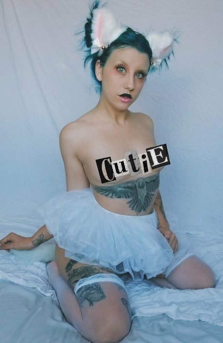 xoklautease nude leak onlyfans