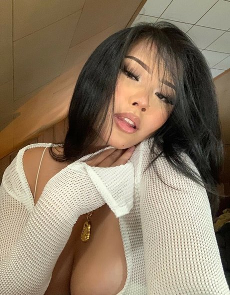 Faith Vang onlyfans leaked.
