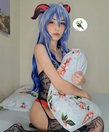 reisesan onlyfans strip tease