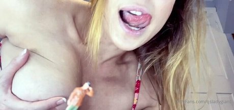 qsladygiant naked onlyfans leaked