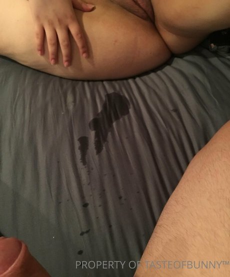 tasteofbunny strip onlyfans
