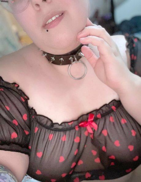 misshoneycatt topless onlyfans