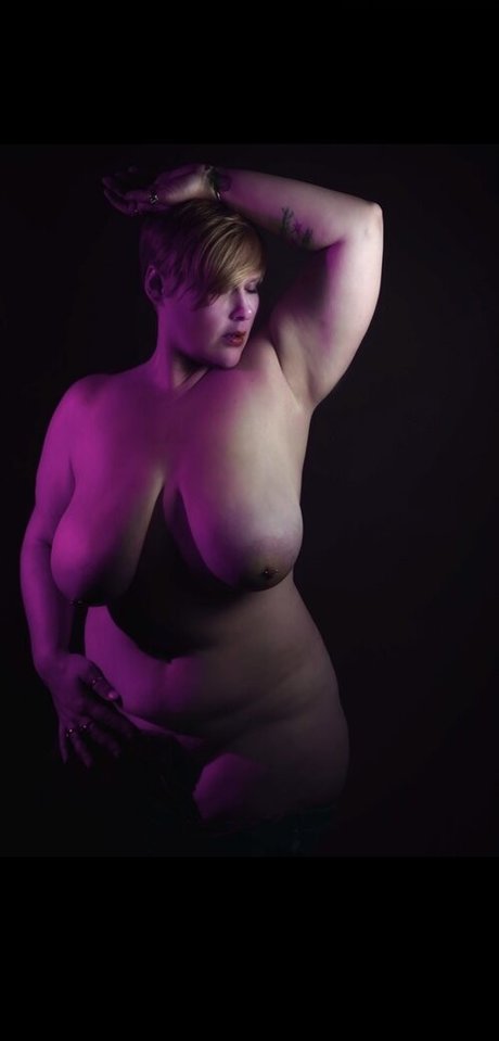 Jenn Leigh onlyfans nude pictures