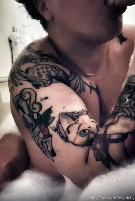 ollymcfly naked onlyfans pics