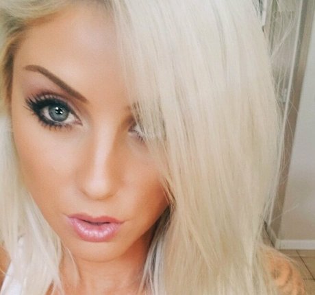 petite bbc onlyfans sex picture