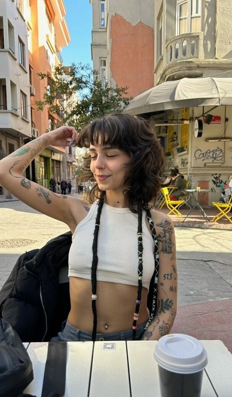 Ciciguner onlyfans model photos