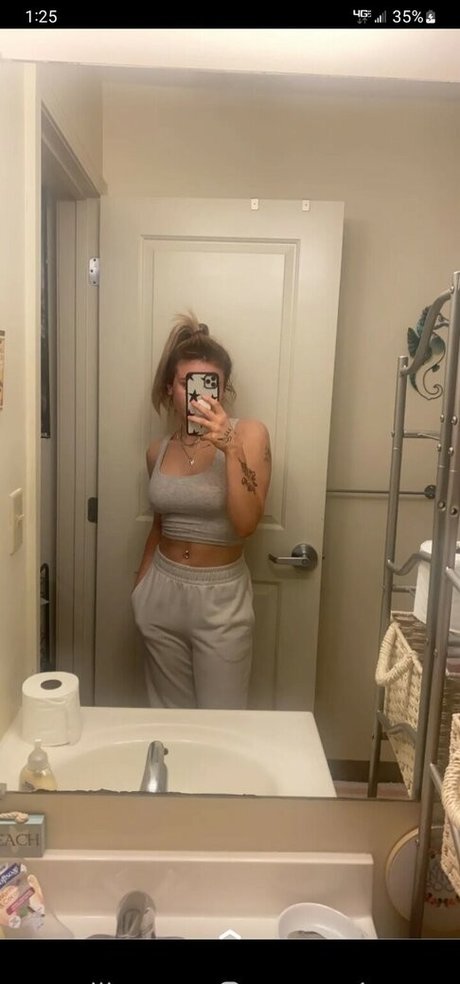 Baileyspinn leak only fans