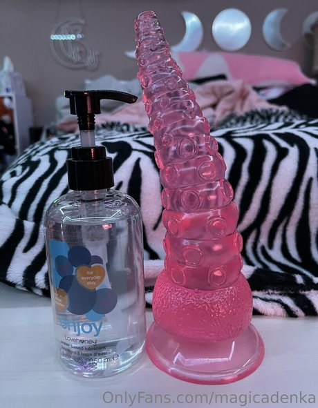 magicadenka leaked onlyfans sextape