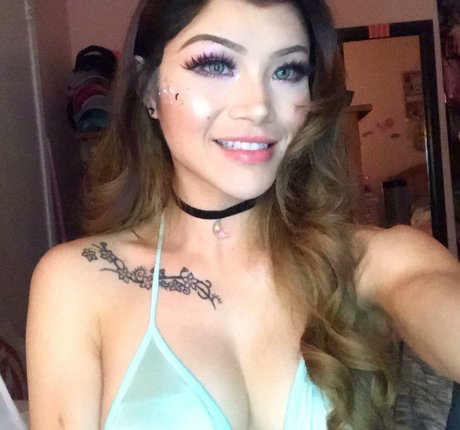 Cafe Lu Girls only fans porn