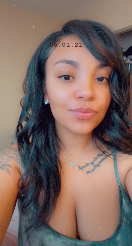 Pre s Nichole onlyfans model