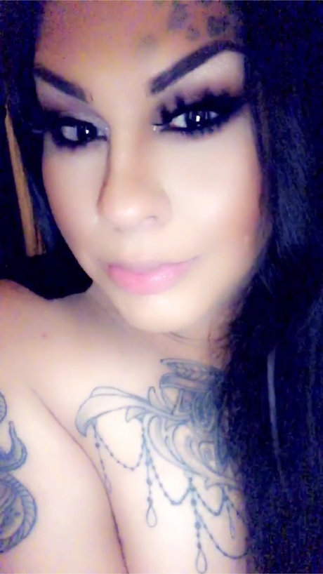 Nikole Londyn onlyfans