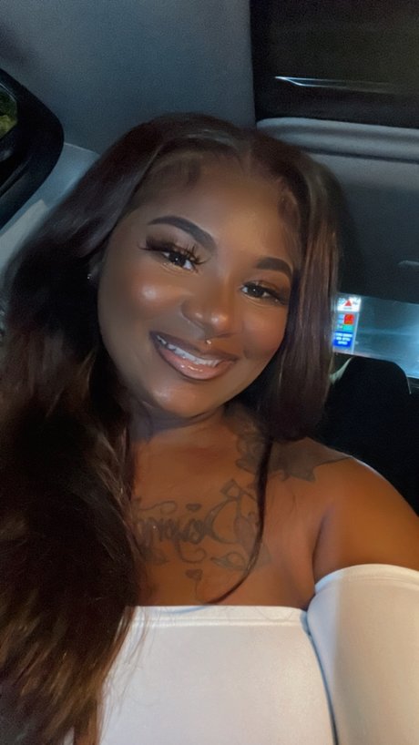 AvaNavalley onlyfans nude