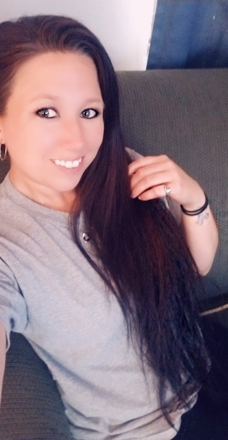 Danielle Journigan onlyfans boobs