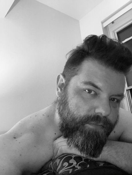 IronRythm only fans photos