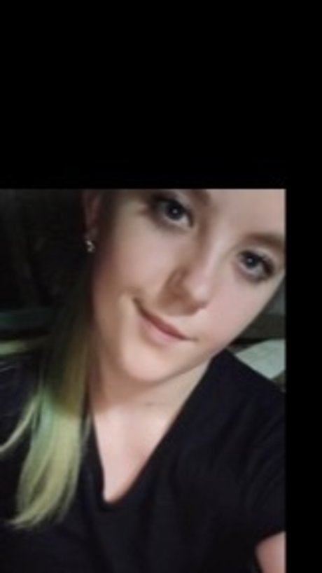 Sav Nycole onlyfans strip