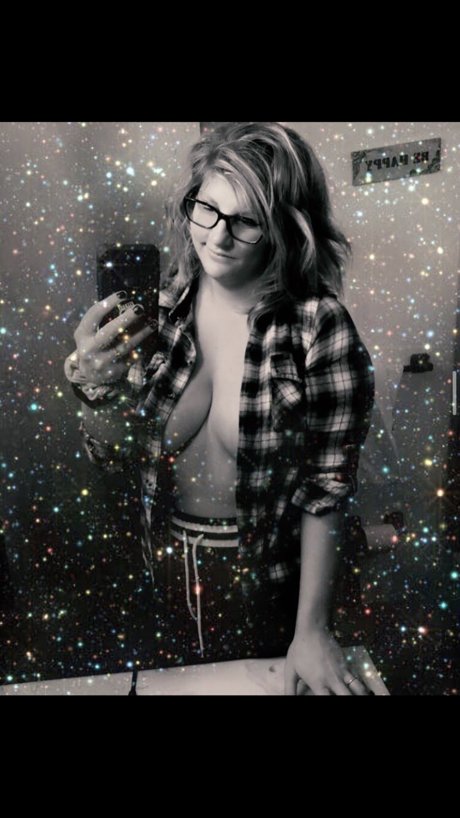 Shay Love onlyfans joi