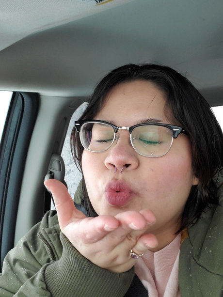 peaxhes onlyfans nude