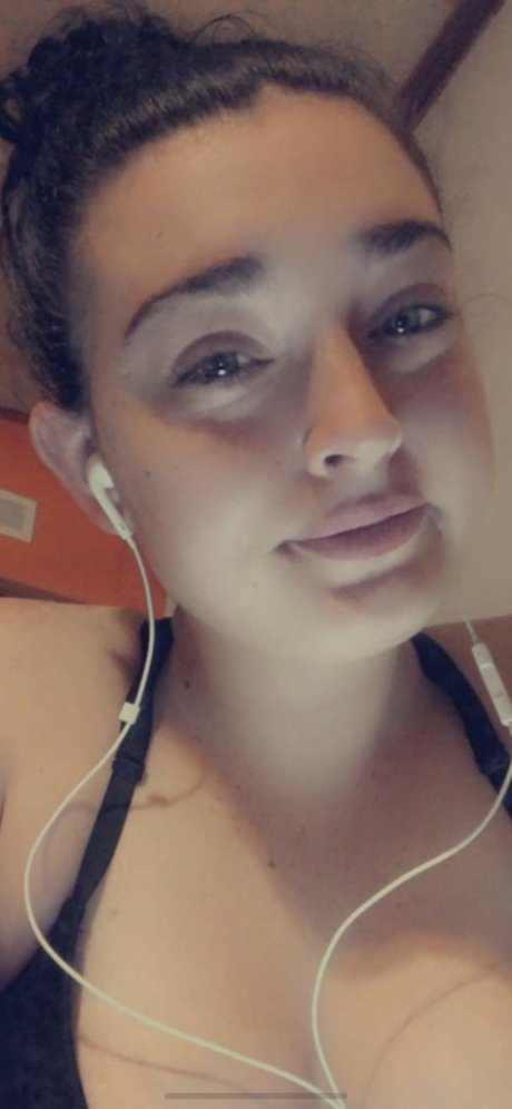 ThatoneGirl onlyfans leaks free