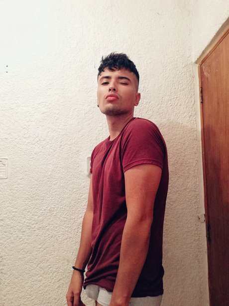 Oscaar S onlyfans leak ass