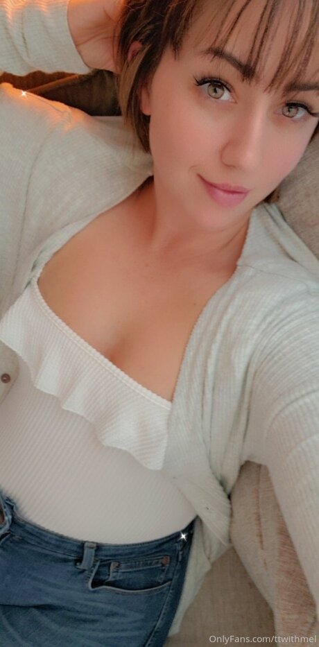 Topless talks with Mel only fans photos