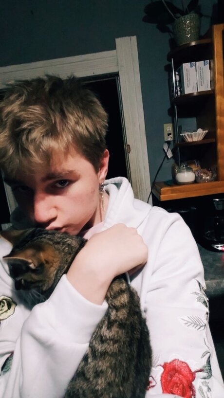 Prince Fagboi onlyfans boobs