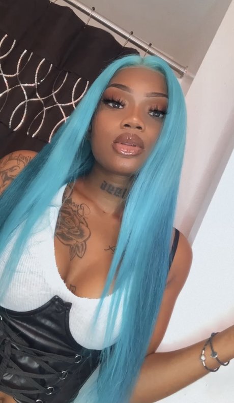 Sydney Yvette Santiago onlyfans sextape