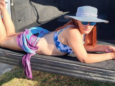 Ireland Rayee leaks only fans