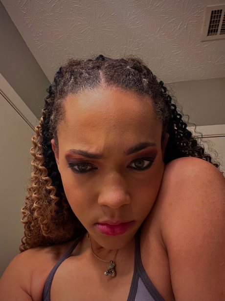khanyka_ onlyfans leaks