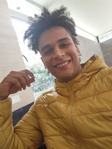 Alex Moreno naked onlyfans pics