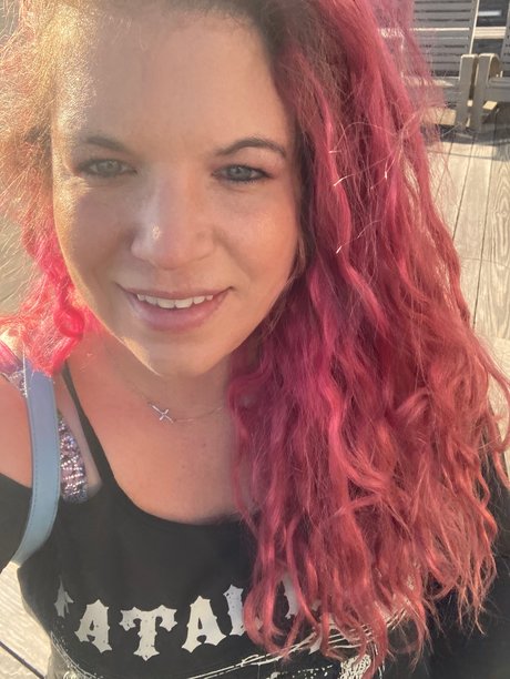 Gothic Little Slut is on onlyfans