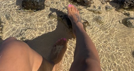 GODDESS SILK naked onlyfans leaked