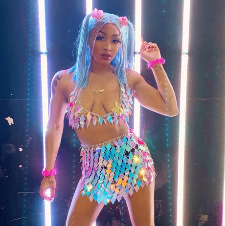 Temptress Goddess leaks only fans