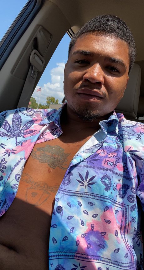 RoamingInHer nude onlyfans