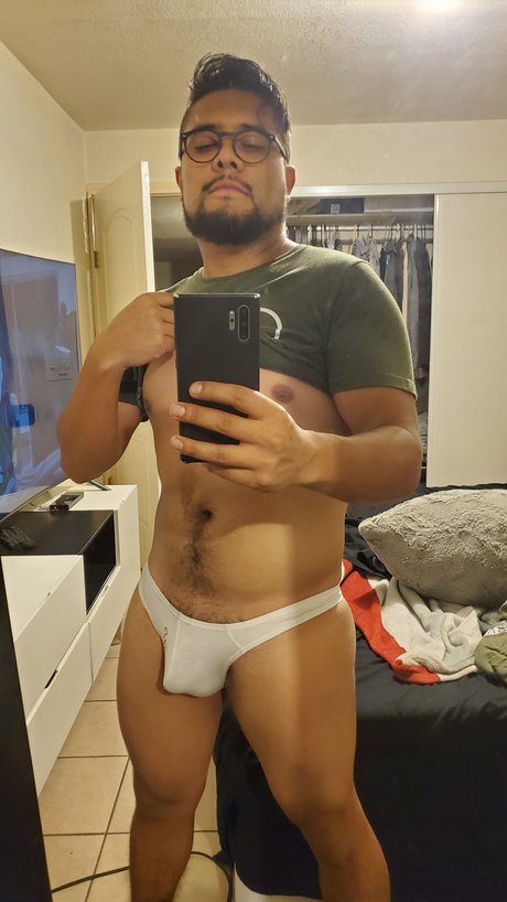 YaikO onlyfans model