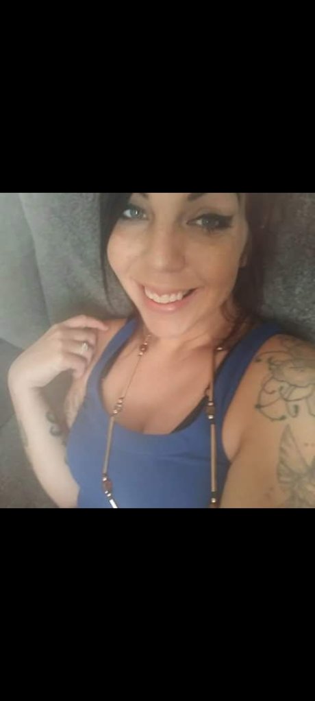 AdventuresWithSantana porn onlyfans leaks