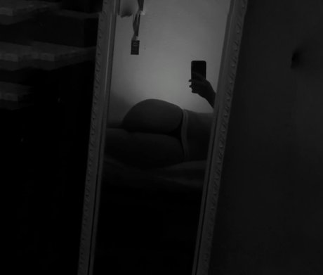 Nikki VIP leak onlyfans porn