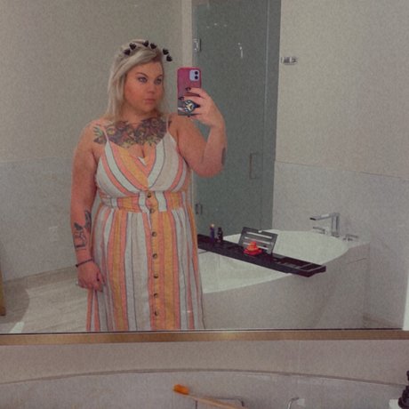 Rose Montgomery nudes onlyfans leaks