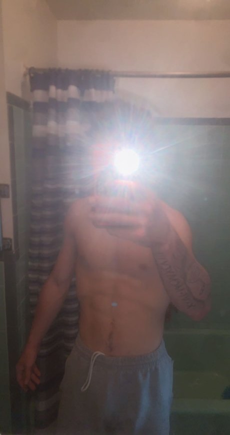 ThatGuyNoah sex onlyfans