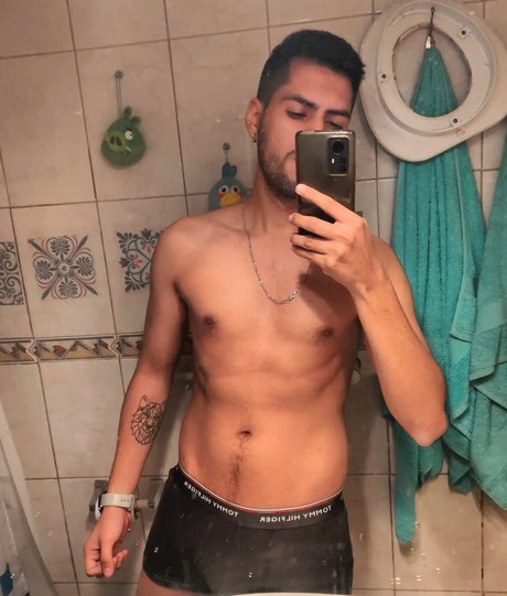 OKAISER onlyfans leakes