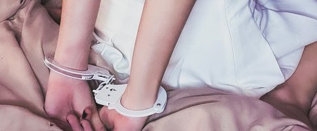 bunny n cora onlyfans striptease