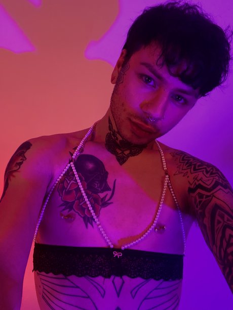 Oliver Prince onlyfans nudes leaks