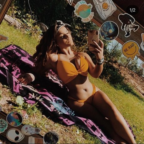 Taylor Hacker onlyfans naked pics