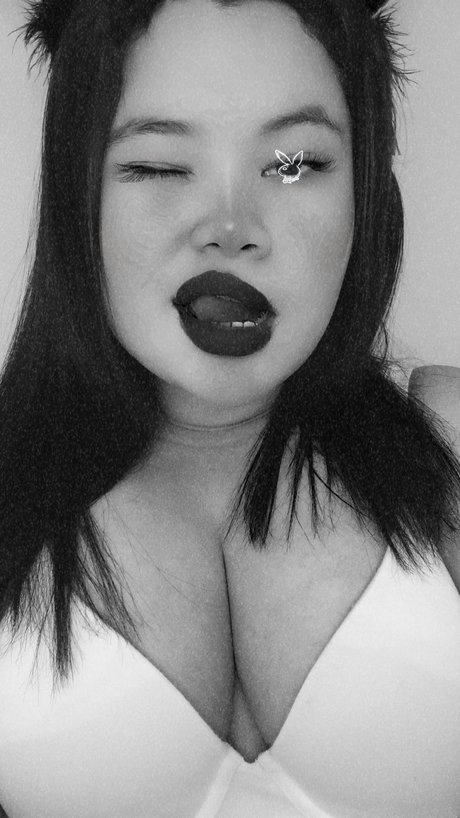 OnlyanitaVE onlyfans leake