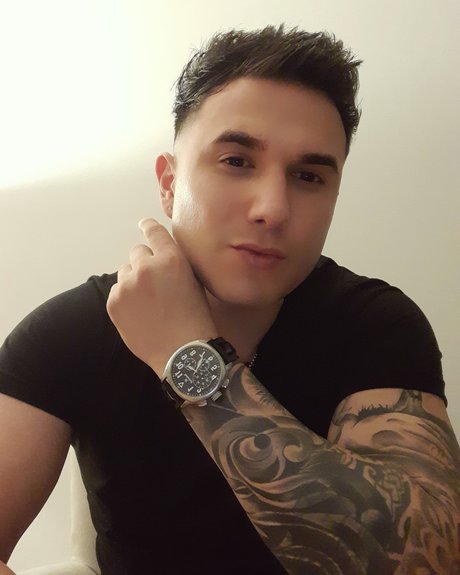 _Hot Piscean_ onlyfans