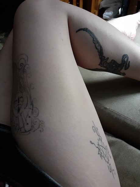 Tammy Lou onlyfans striptease