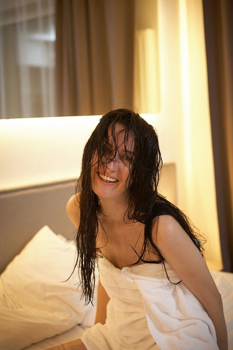 Ginna Nimfa Mannay onlyfans nudes porn