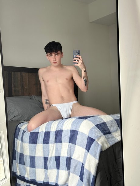 Myott_ onlyfans post